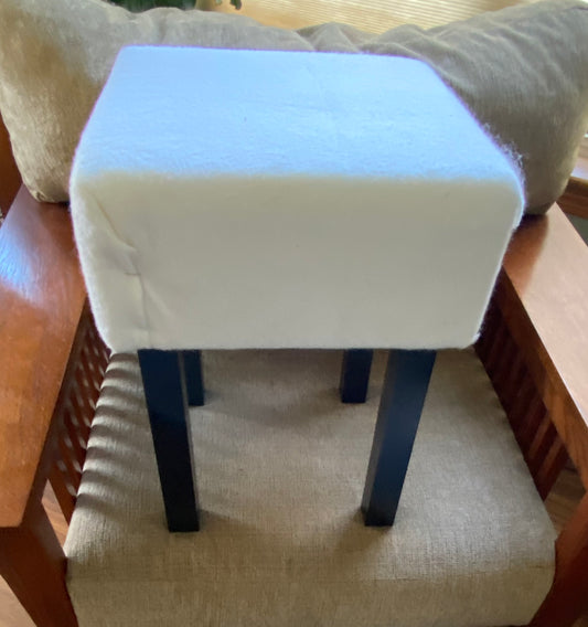 Taboret Rug Hooking Stool